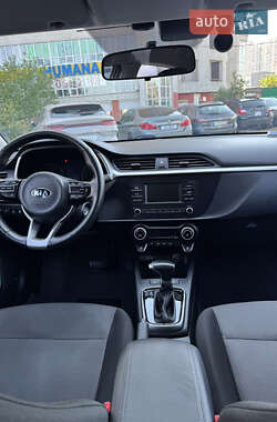 Позашляховик / Кросовер Kia Rio X 2021 в  фото 20 Позашляховик / Кросовер Kia Rio X 2021 в