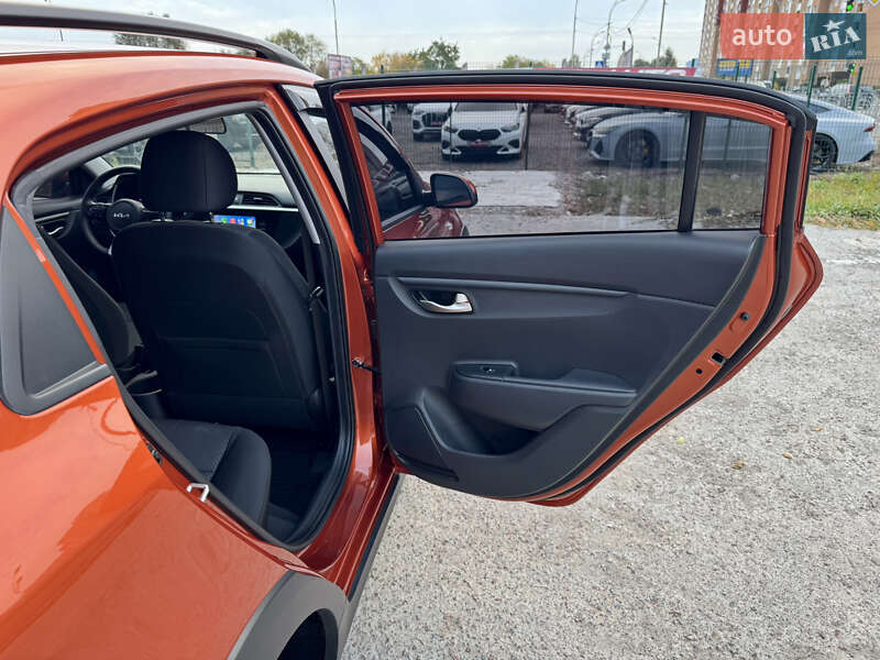 Позашляховик / Кросовер Kia Rio X 2021 в Києві фото 23 Позашляховик / Кросовер Kia Rio X 2021 в Києві