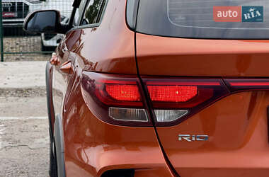 Внедорожник / Кроссовер Kia Rio X 2021 в 
