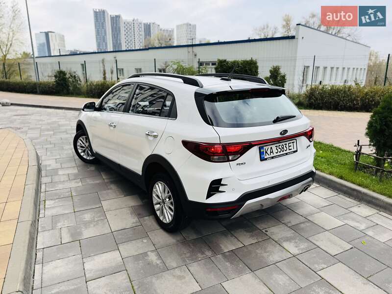 Внедорожник / Кроссовер Kia Rio X 2021 в Киеве