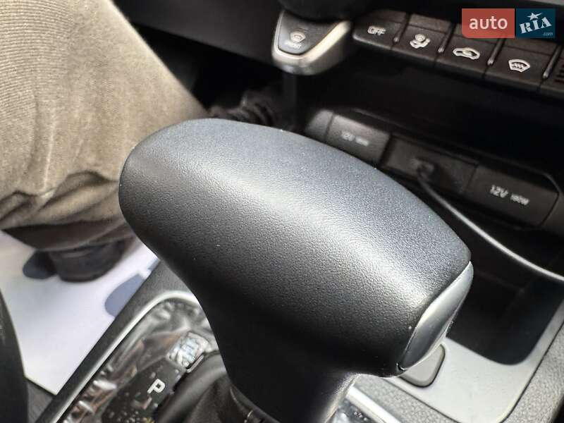 Внедорожник / Кроссовер Kia Rio X 2021 в Киеве