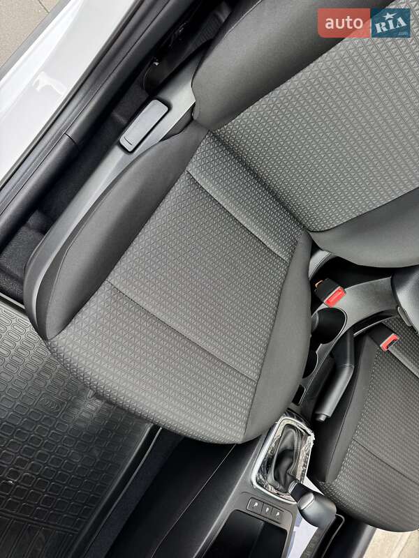 Внедорожник / Кроссовер Kia Rio X 2021 в Киеве