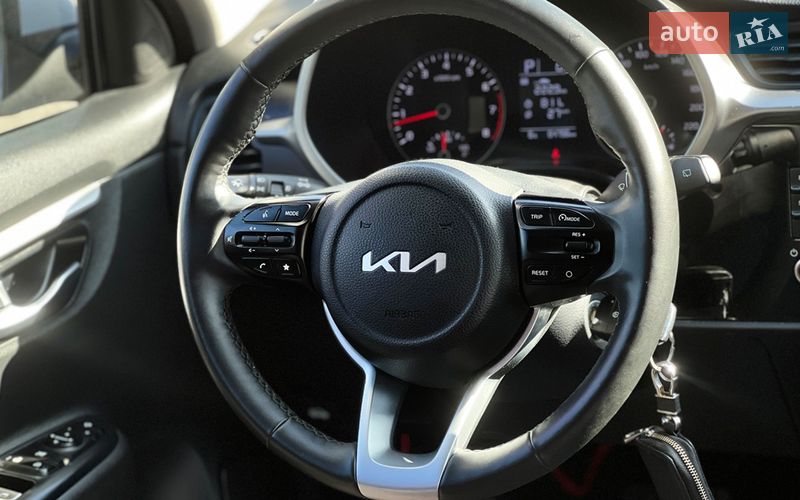 Внедорожник / Кроссовер Kia Rio X 2022 в Львове