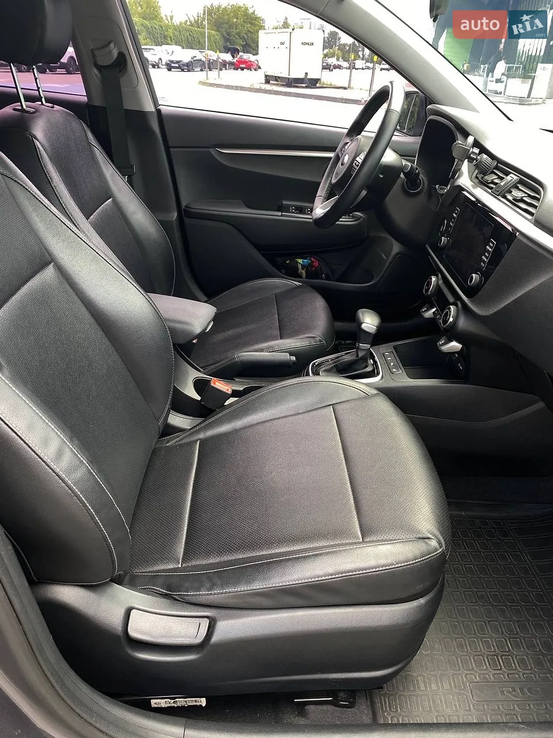 2021 Kia Rio - мініатюра 11