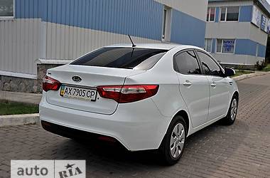 Седан Kia Rio 2012 в Харькове