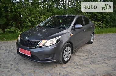 Седан Kia Rio 2012 в Хмельницком