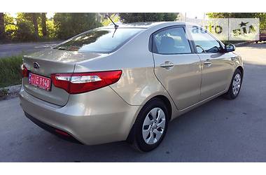 Седан Kia Rio 2012 в Белой Церкви