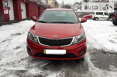 Седан Kia Rio 2012 в Киеве