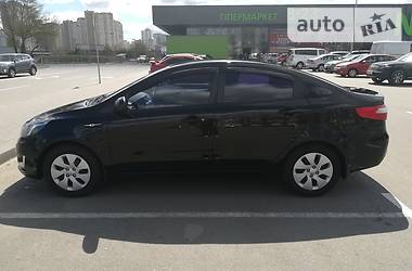 Седан Kia Rio 2012 в Киеве