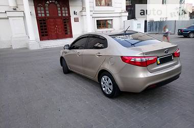 Седан Kia Rio 2014 в Одессе