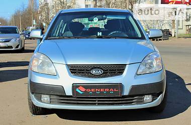 Хетчбек Kia Rio 2006 в Одесі