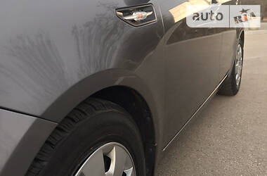 Седан Kia Rio 2012 в 
