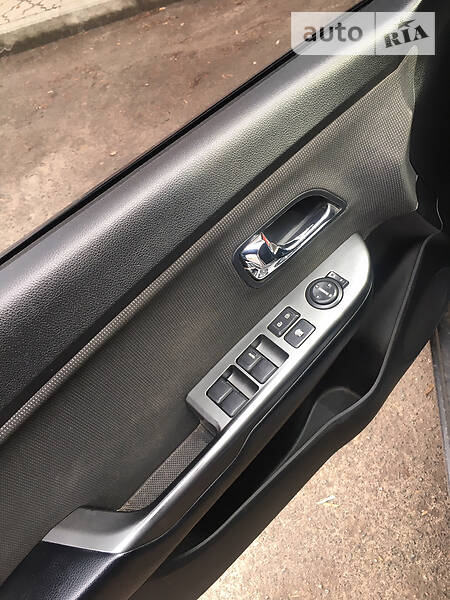 Седан Kia Rio 2012 в Черкасах