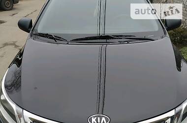Седан Kia Rio 2011 в 