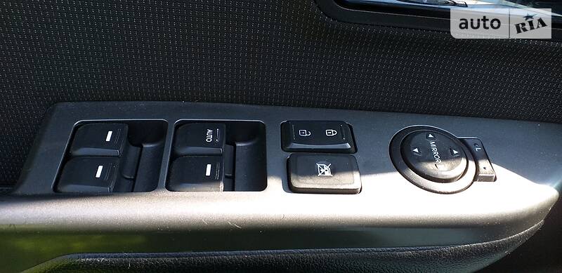 Седан Kia Rio 2014 в Луцьку