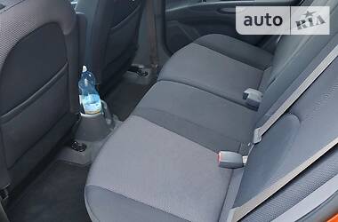 Хетчбек Kia Rio 2008 в 