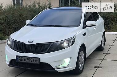 Седан Kia Rio 2011 в Днепре