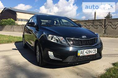 Kia Rio 2013 Kia Rio 2013