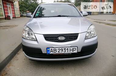 Хэтчбек Kia Rio 2009 в Виннице