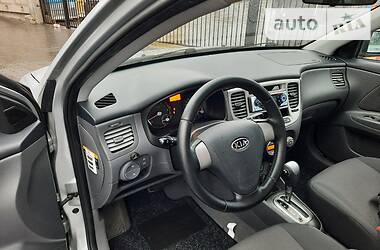 Хэтчбек Kia Rio 2008 в Полтаве