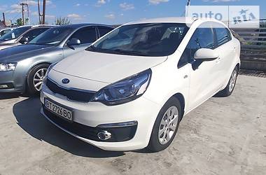 Седан Kia Rio 2017 в Херсоне