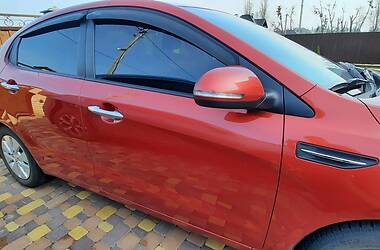 Седан Kia Rio 2013 в Киеве