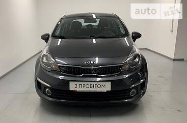 Седан Kia Rio 2016 в Киеве