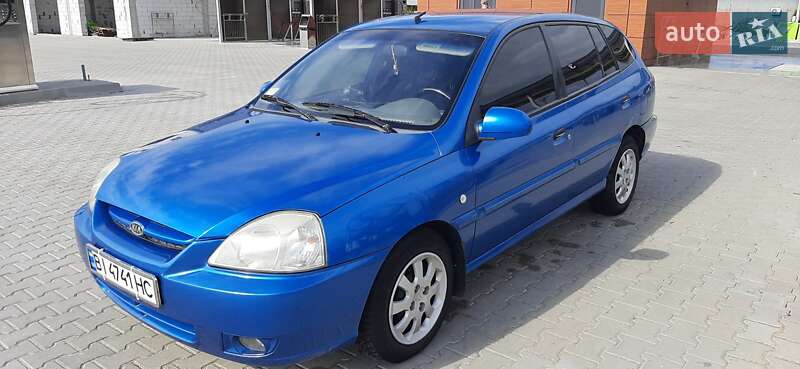 Хетчбек Kia Rio 2004 в Гадячі