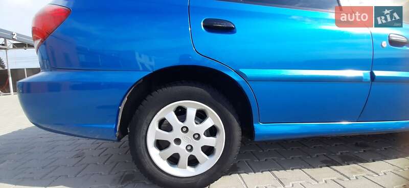 Хетчбек Kia Rio 2004 в Гадячі