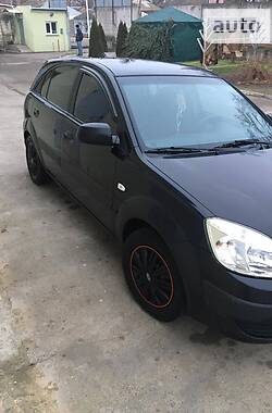 Хетчбек Kia Rio 2005 в Миколаєві