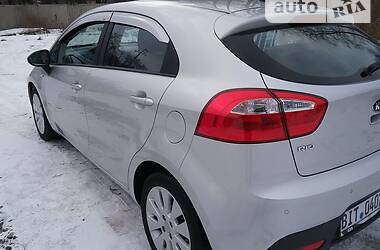 Хэтчбек Kia Rio 2014 в Харькове