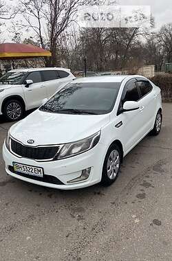 Kia Rio 2013 Kia Rio 2013