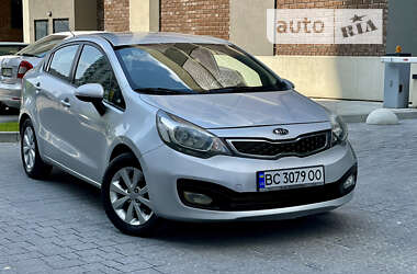 Kia Rio 2012 Kia Rio 2012