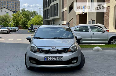 Седан Kia Rio 2012 в 