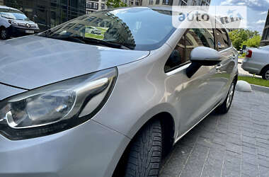 Седан Kia Rio 2012 в 