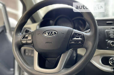 Седан Kia Rio 2012 в 