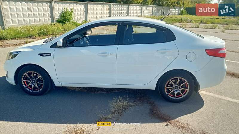 Седан Kia Rio 2013 в Полтаве фото 2 Седан Kia Rio 2013 в Полтаве
