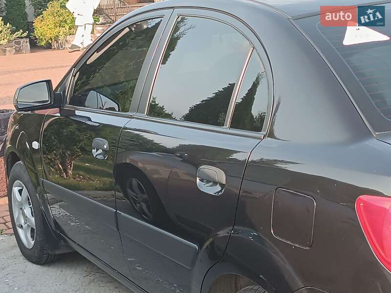 Седан Kia Rio 2007 в Львове фото 9 Седан Kia Rio 2007 в Львове