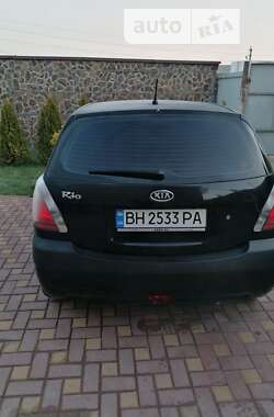 Хэтчбек Kia Rio 2009 в Балте