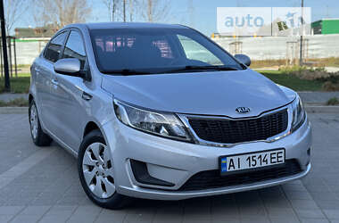 Седан Kia Rio 2013 в Києві