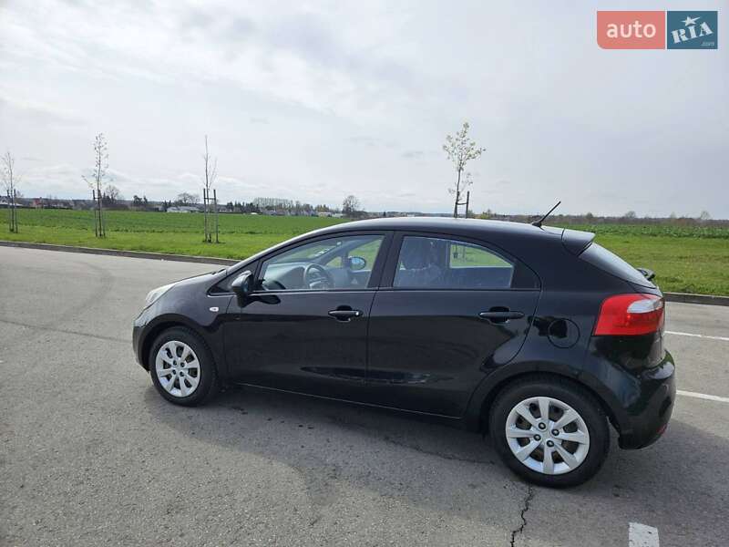 Хетчбек Kia Rio 2012 в Рівному фото 9 Хетчбек Kia Rio 2012 в Рівному