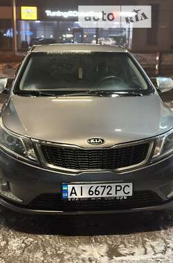 Седан Kia Rio 2012 в Чернігові