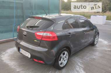 Хэтчбек Kia Rio 2012 в Харькове