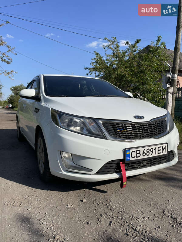 Седан Kia Rio 2012 в Ніжині