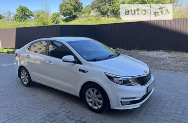 Kia Rio 2015