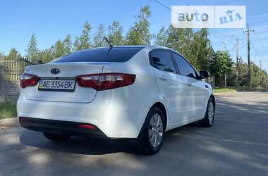 Седан Kia Rio 2012 в Днепре