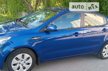 Седан Kia Rio 2013 в Києві