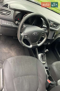 Kia Rio 2015