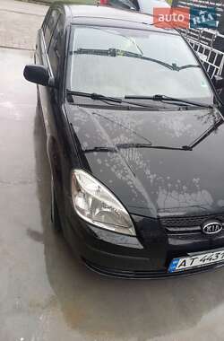 Хэтчбек Kia Rio 2009 в Богородчанах