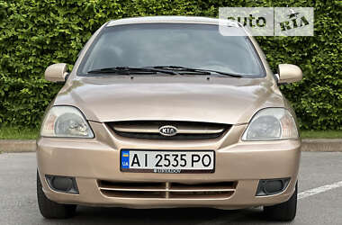 Седан Kia Rio 2002 в Киеве